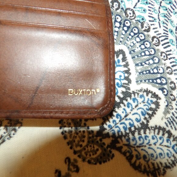 Buxton Leather Wallet - Picture 9 of 9